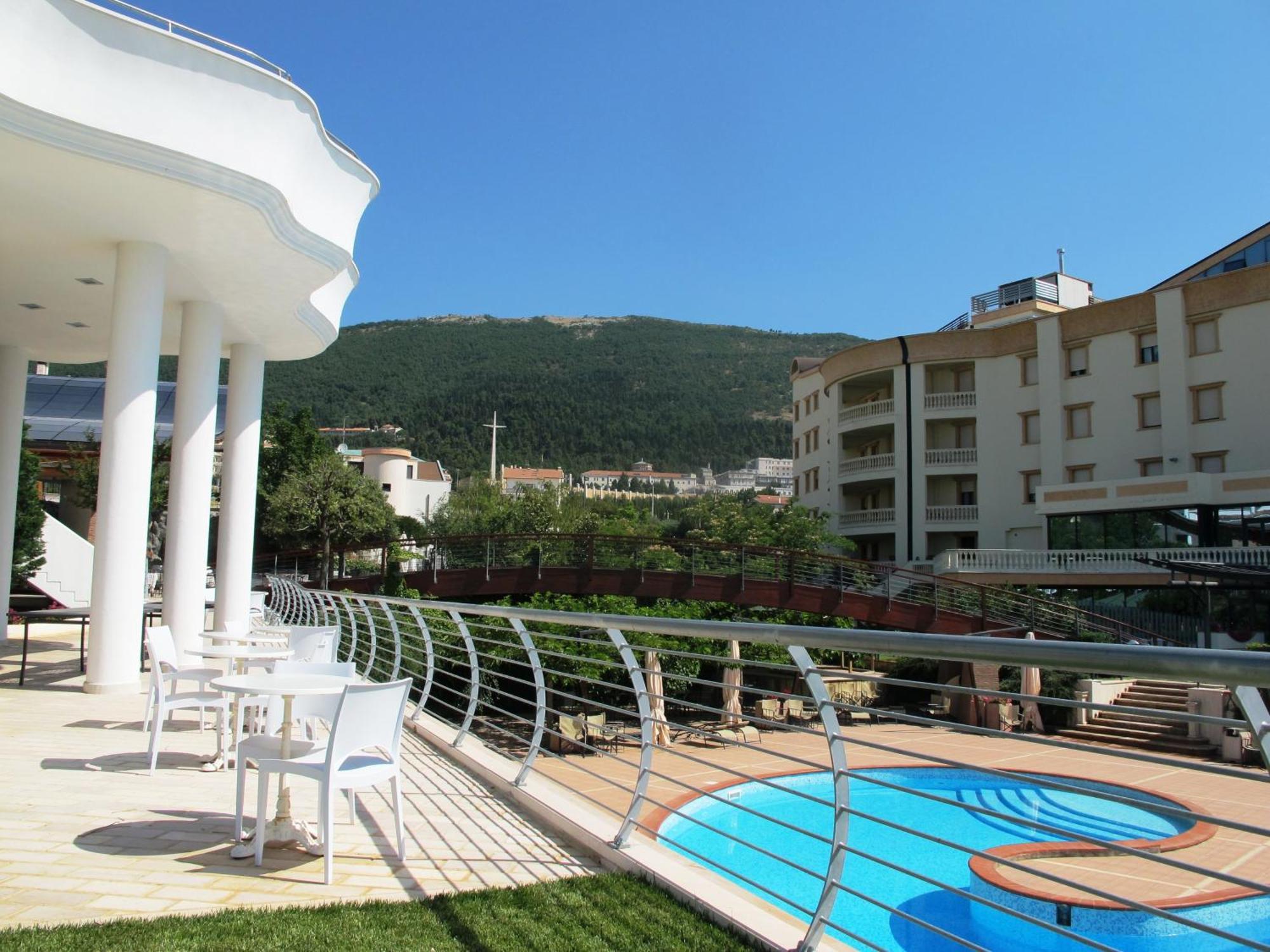 Gran Paradiso Hotel Spa San Giovanni Rotondo Exterior photo